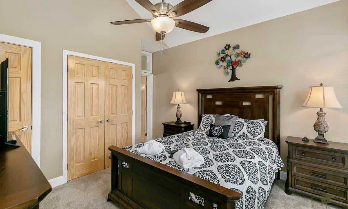 Photo of Bedroom in Chalet Village North