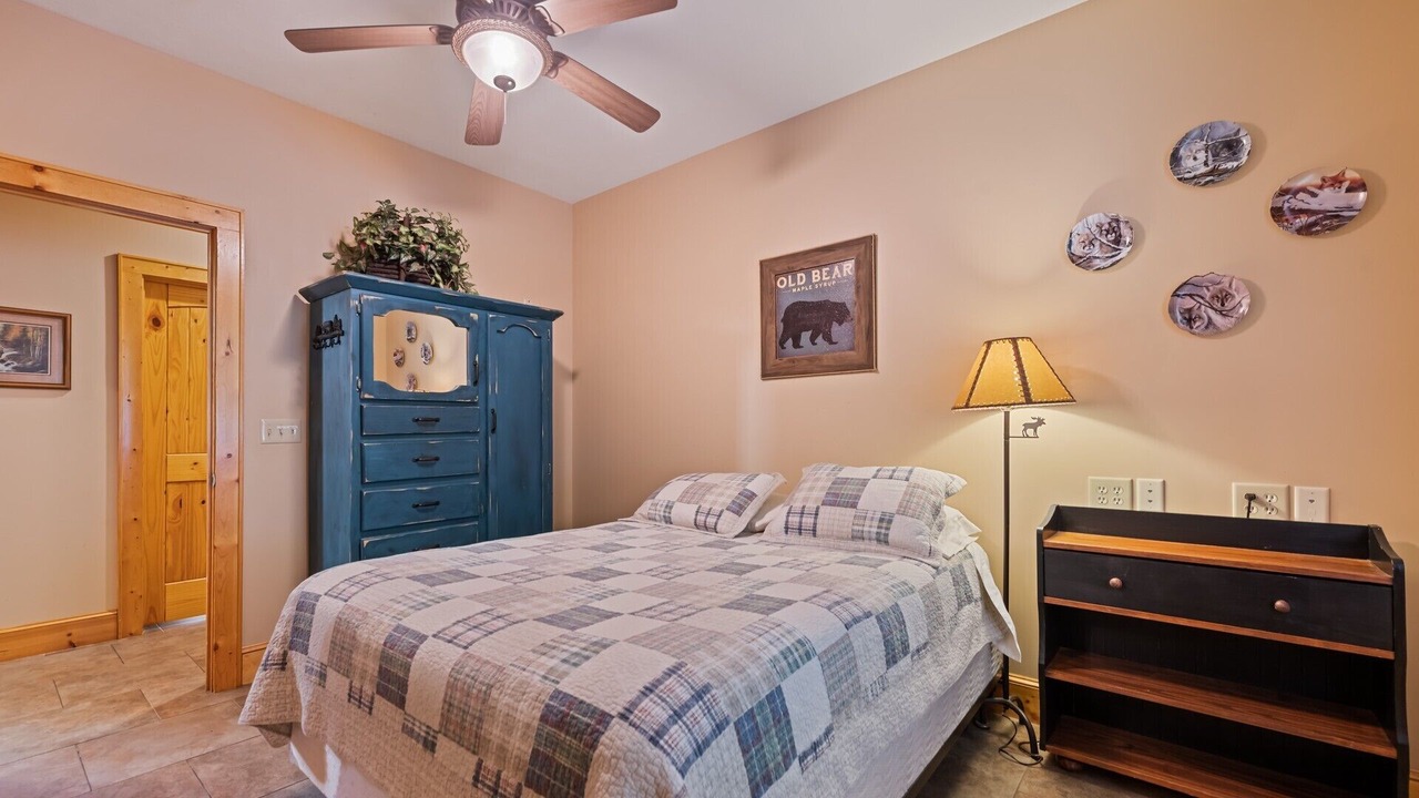 Photo of Bedroom in Bryson City