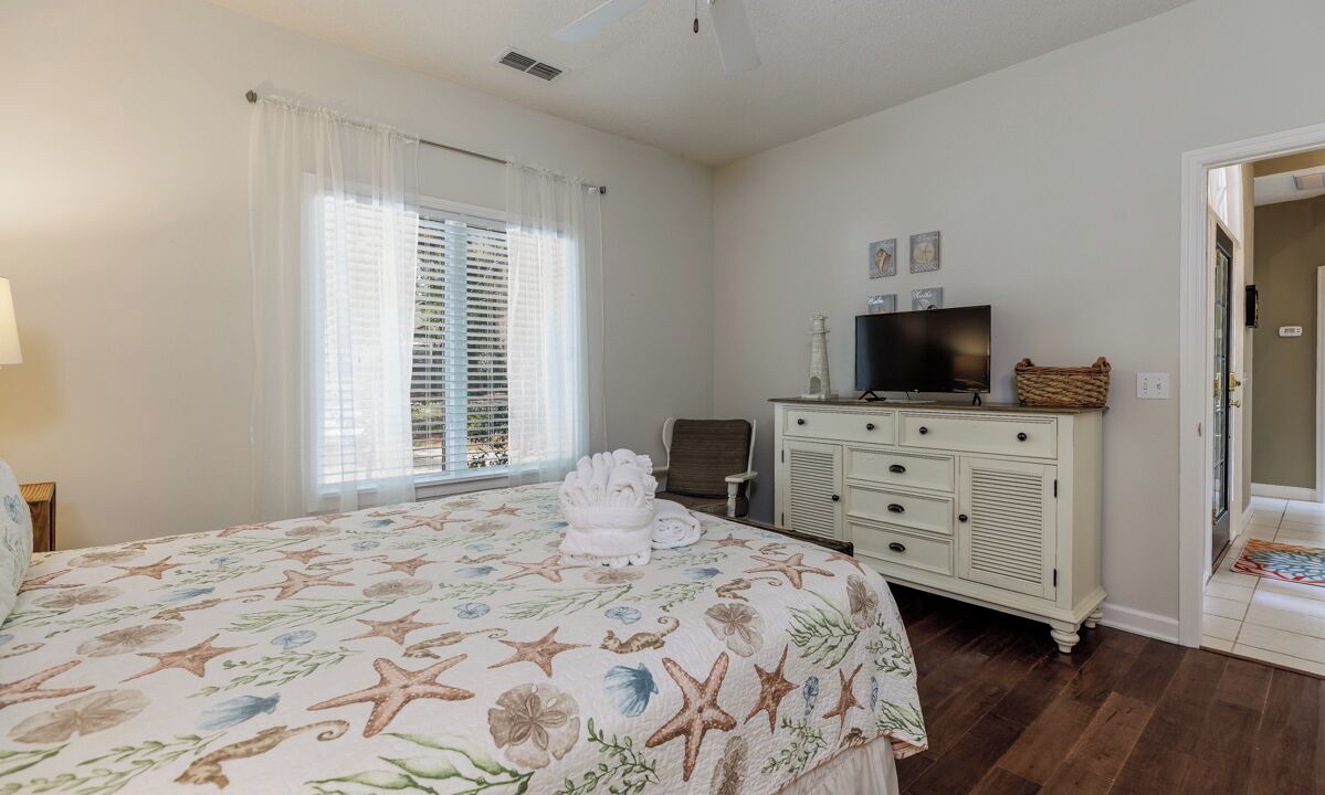 Photo of Bedroom in Heritage Woods