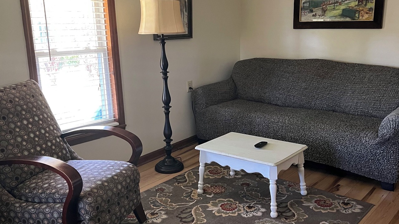 Photo of Livingroom in Greeneville