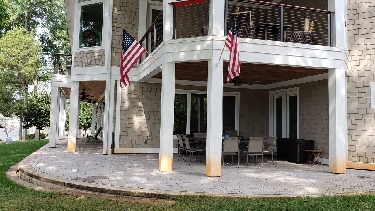 Photo of Outdoor in Mayhew