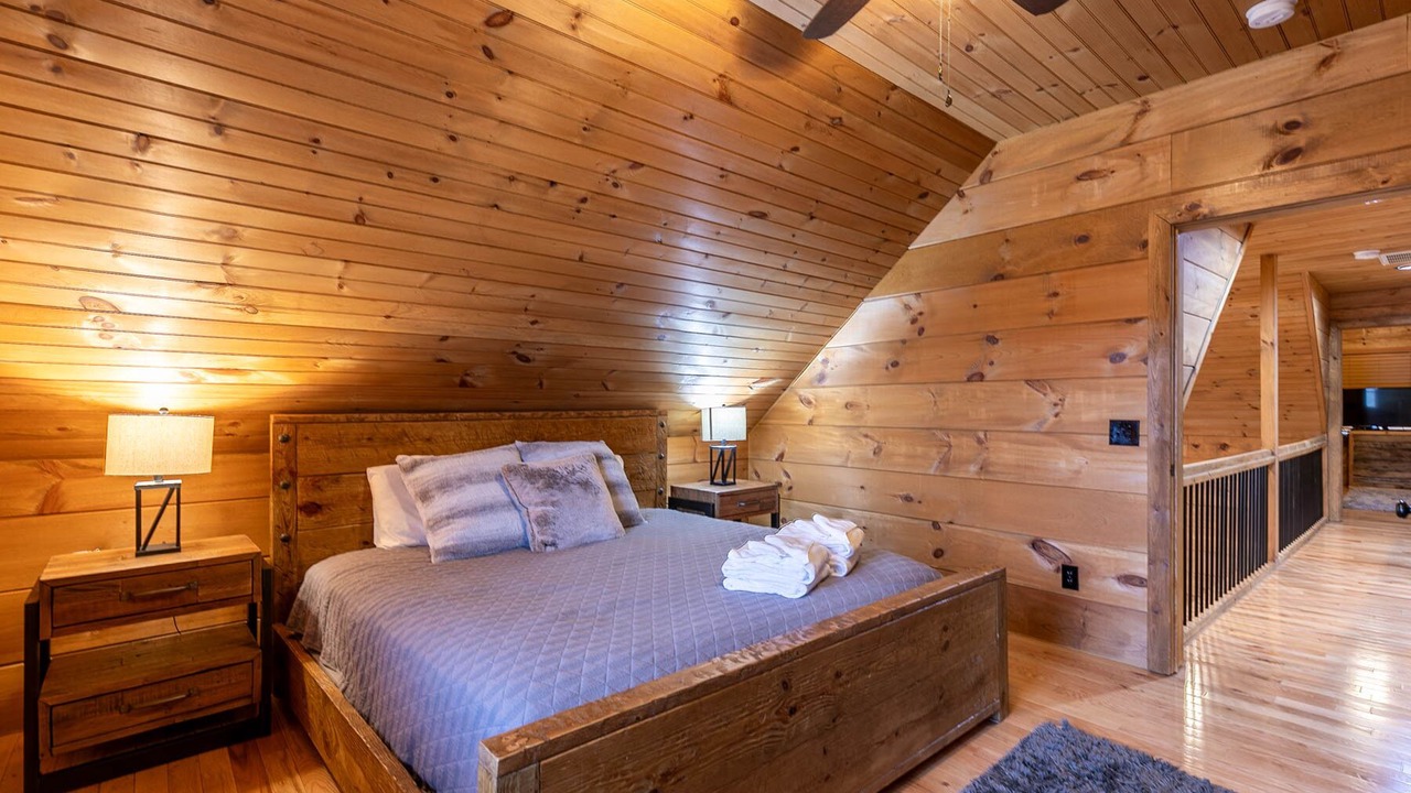 Photo of Bedroom in Banner Elk