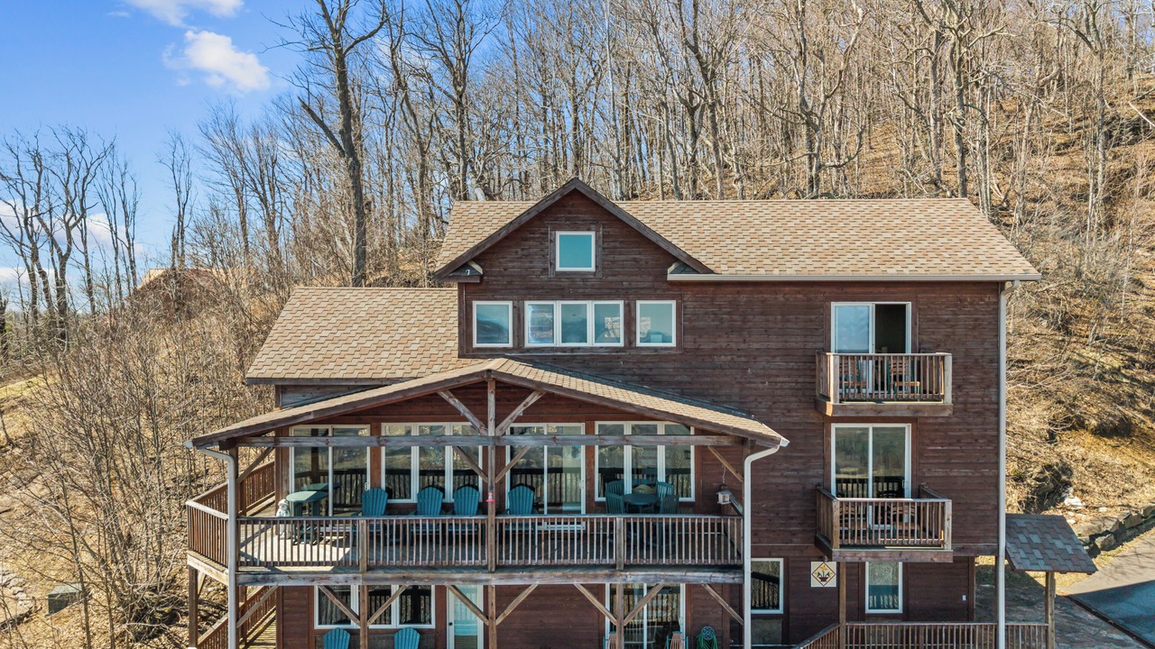 Photo of Outdoor in West Jefferson