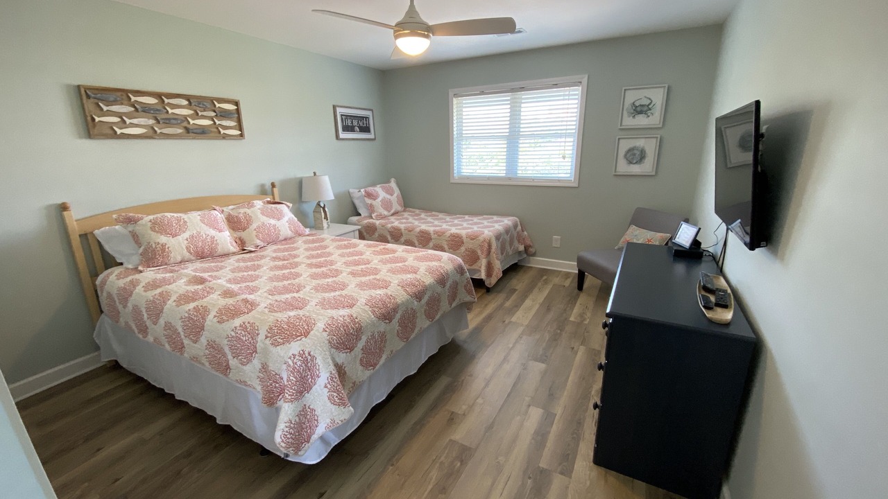 Photo of Bedroom in Emerald Isle