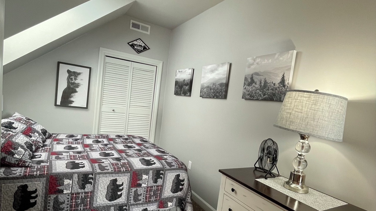 Photo of Bedroom in Chalet Village