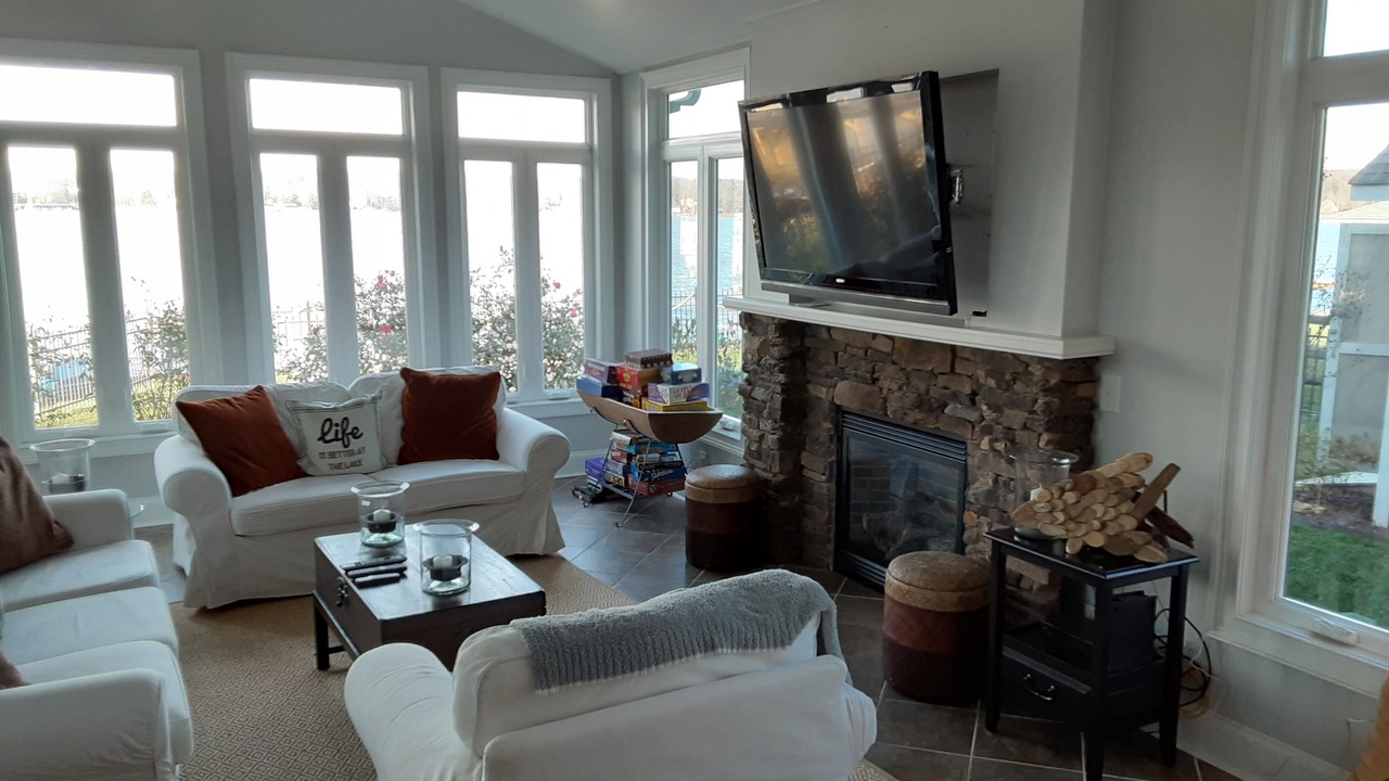 Photo of Livingroom in Lake Norman of Catawba
