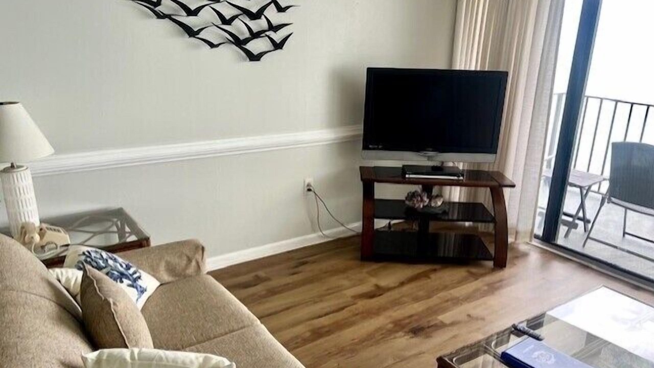 Photo of Livingroom in Garden City