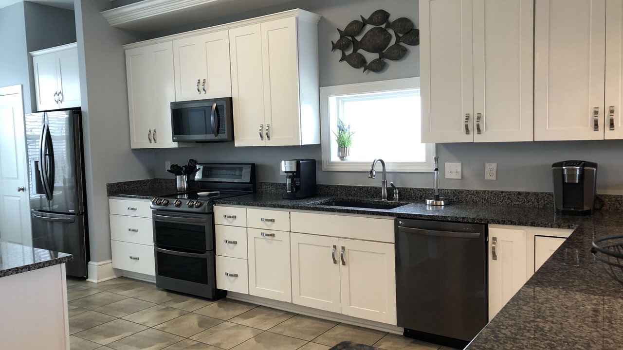 Photo of Kitchen in Cherry Grove Beach