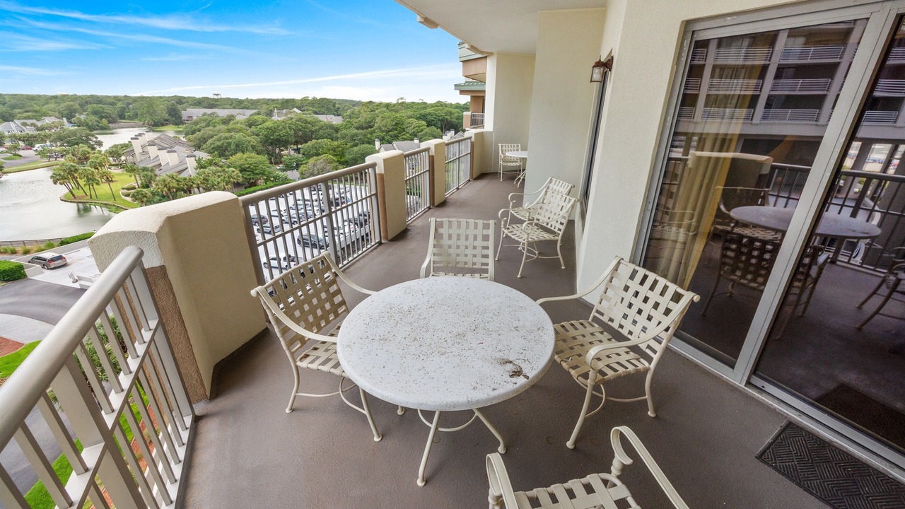 Photo of Patio Balcony in Arcadian Shores