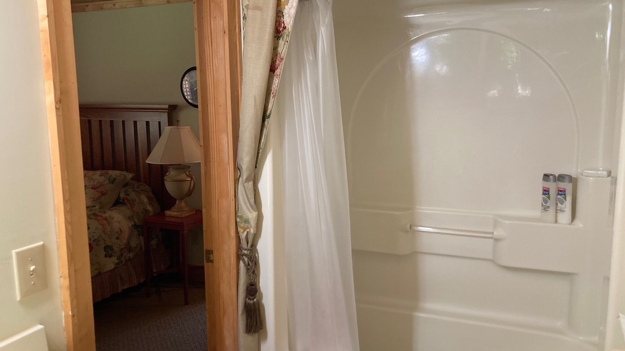 Photo of Bathroom in Sapphire