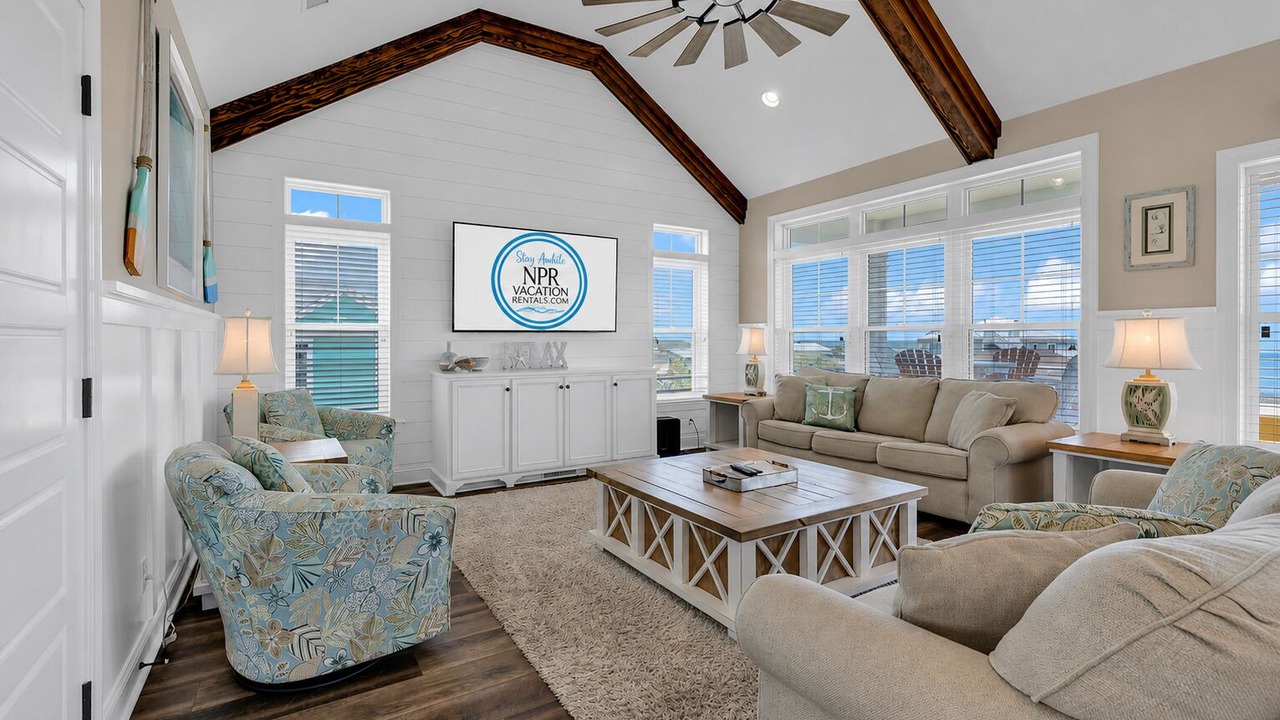 Photo of Livingroom in Ocean Isle Beach
