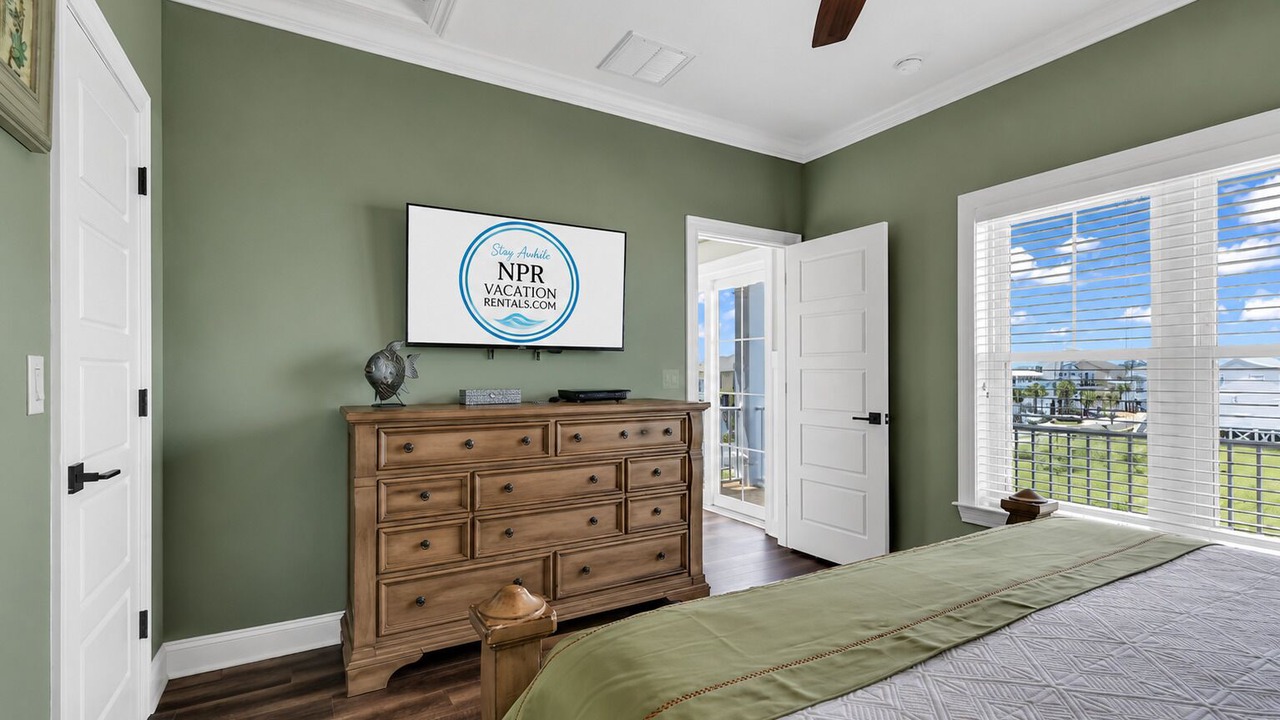 Photo of Bedroom in Ocean Isle Beach