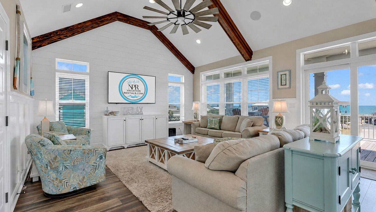 Photo of Livingroom in Ocean Isle Beach