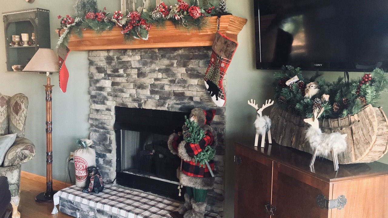 Photo of Livingroom in Hiawassee