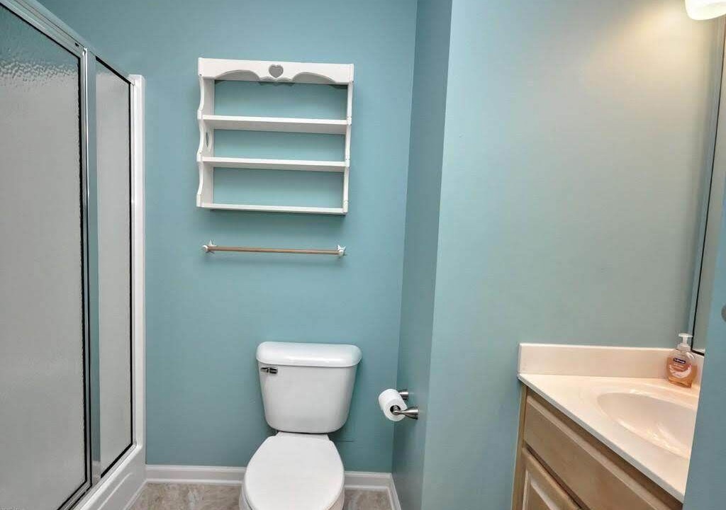 Photo of Bathroom in Ocean Isle Beach