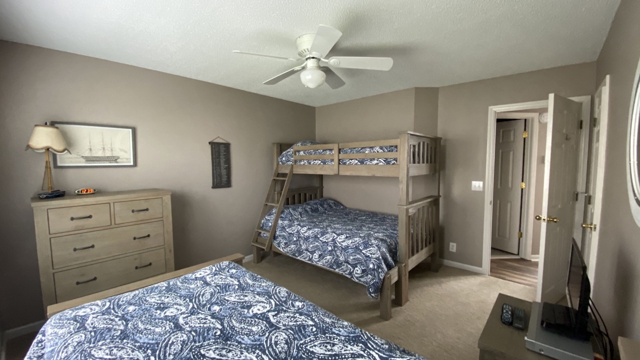 Photo of Bedroom in Ocean Isle Beach