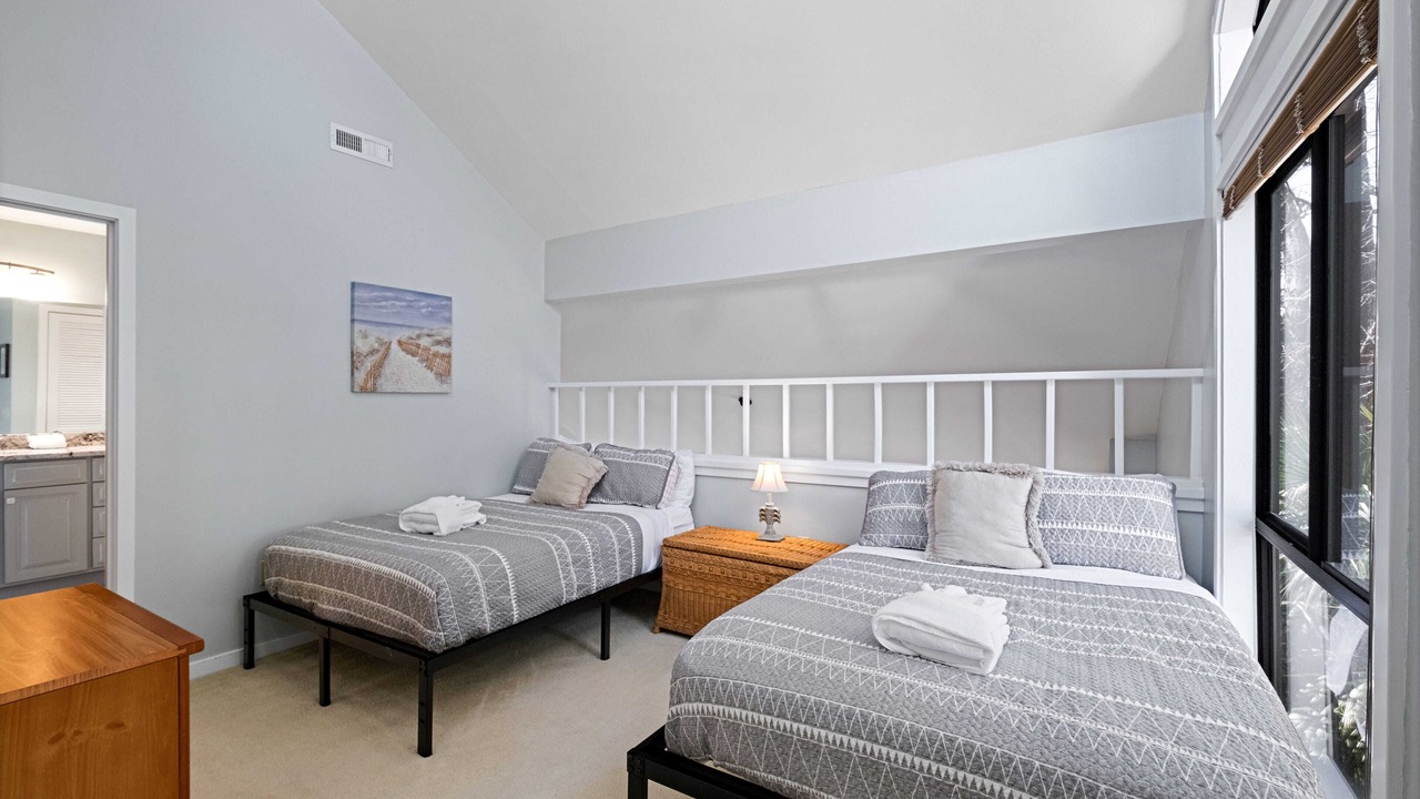 Photo of Bedroom in Palmetto Dunes