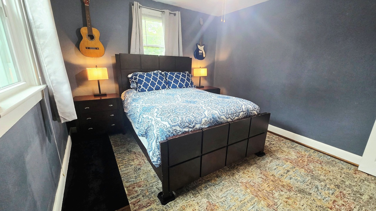 Photo of Bedroom in Greenwood