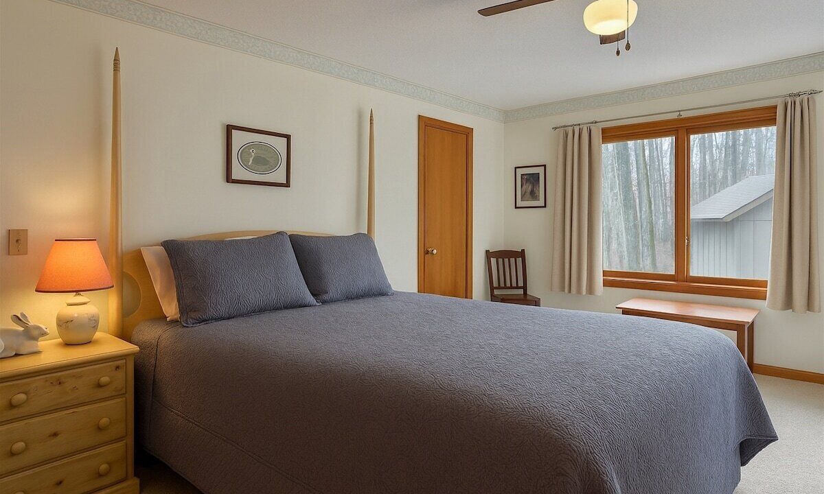 Photo of Bedroom in Lake Junaluska