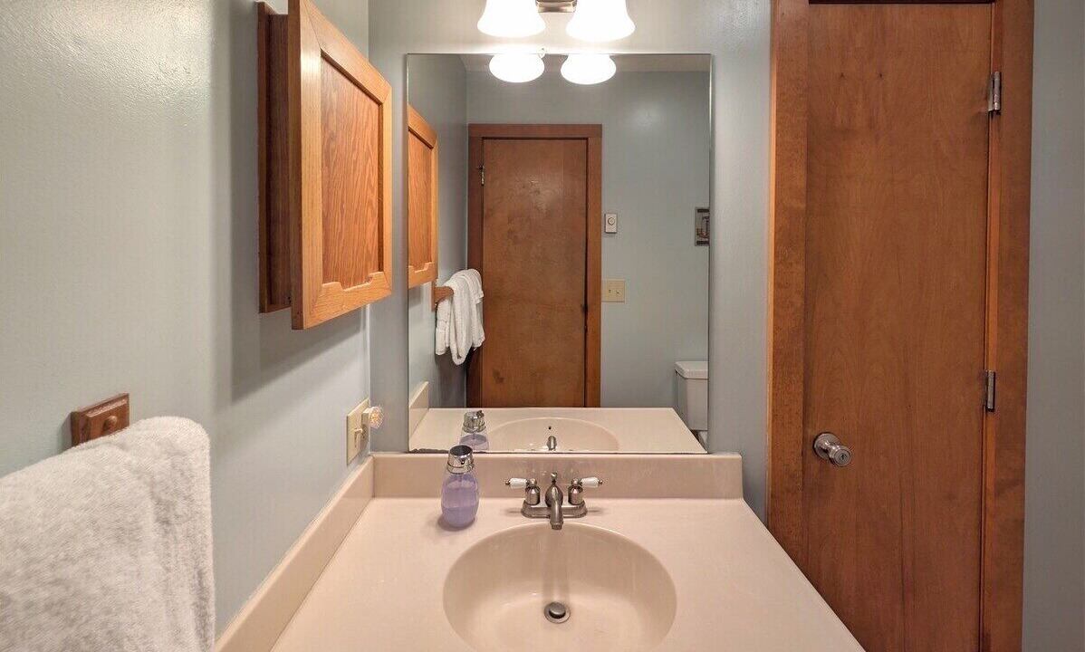Photo of Bathroom in Lake Junaluska