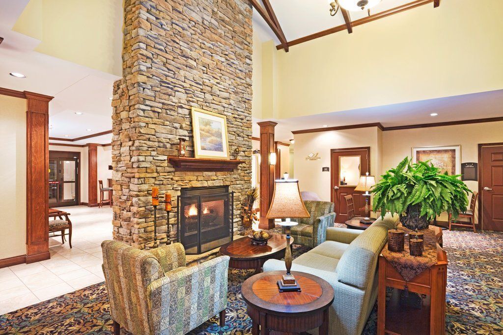 Photo of Livingroom in Oak Ridge