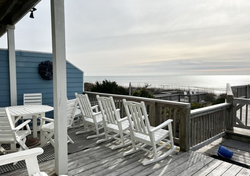 Photo of Patio Balcony in Emerald Isle