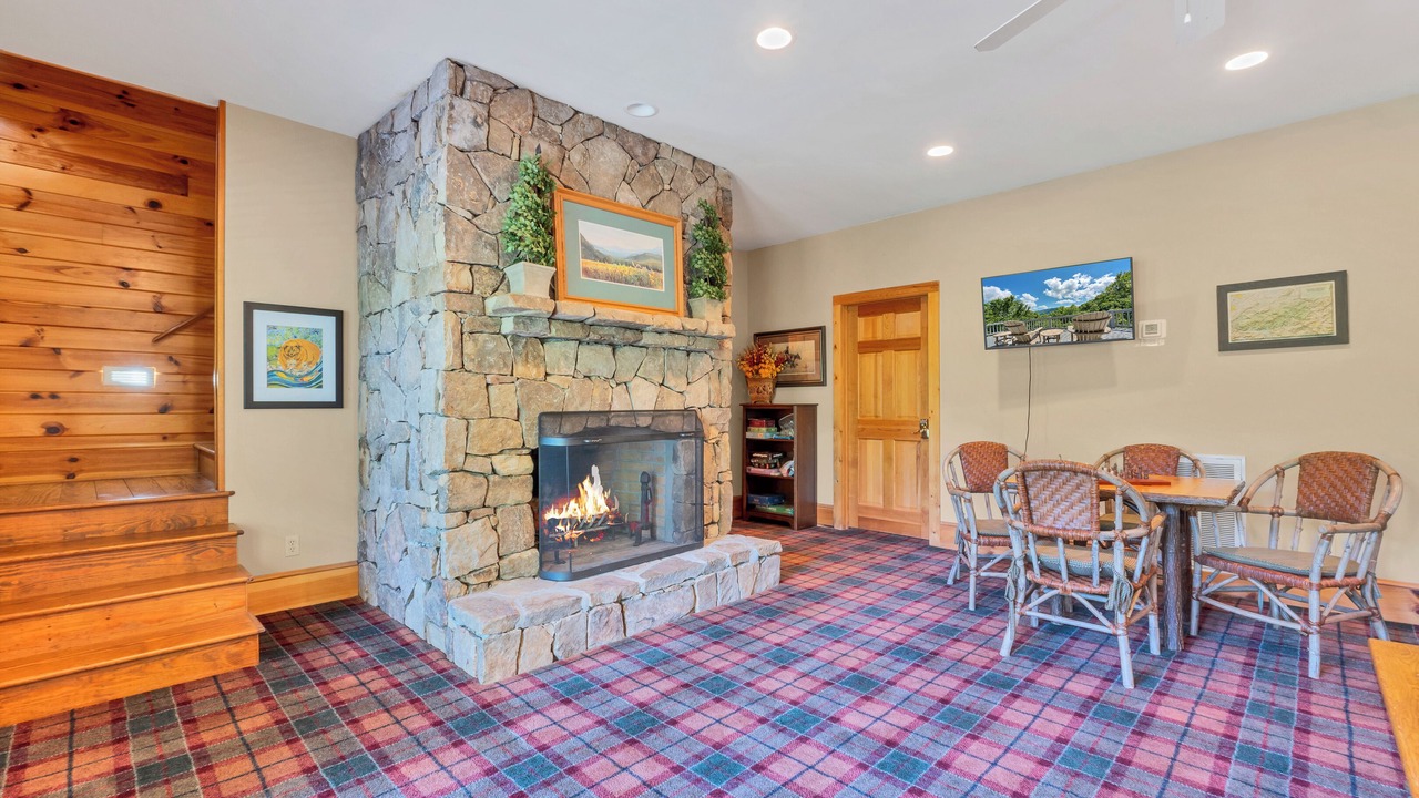 Photo of Livingroom in Townsend
