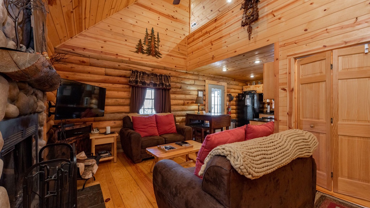 Photo of Livingroom in Thayerville