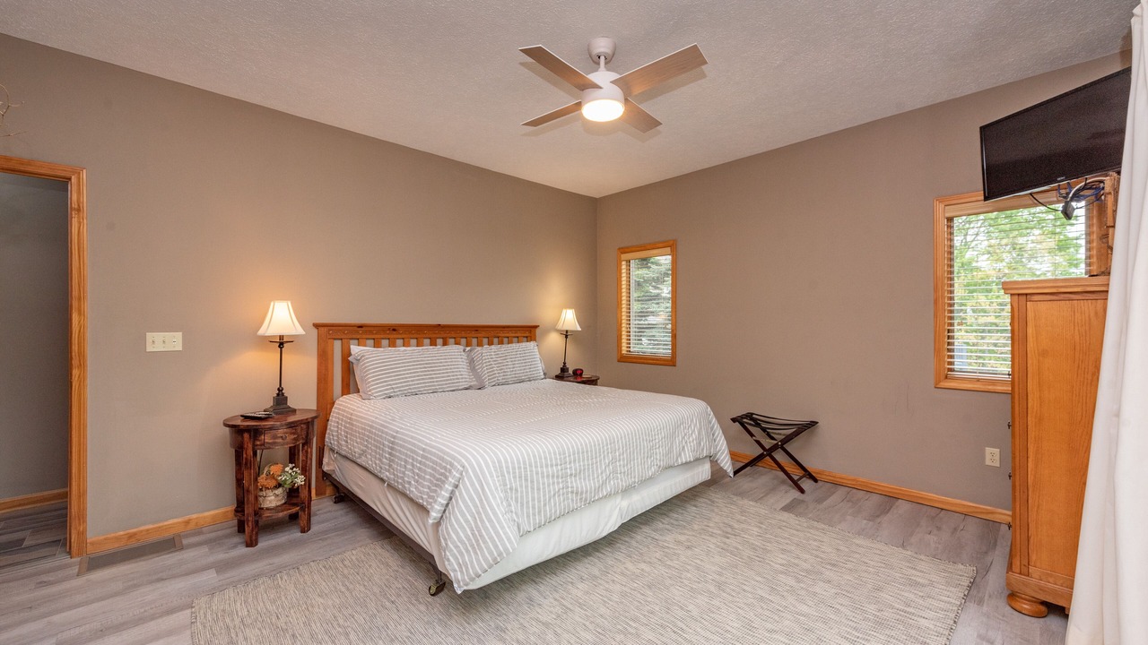 Photo of Bedroom in Thayerville
