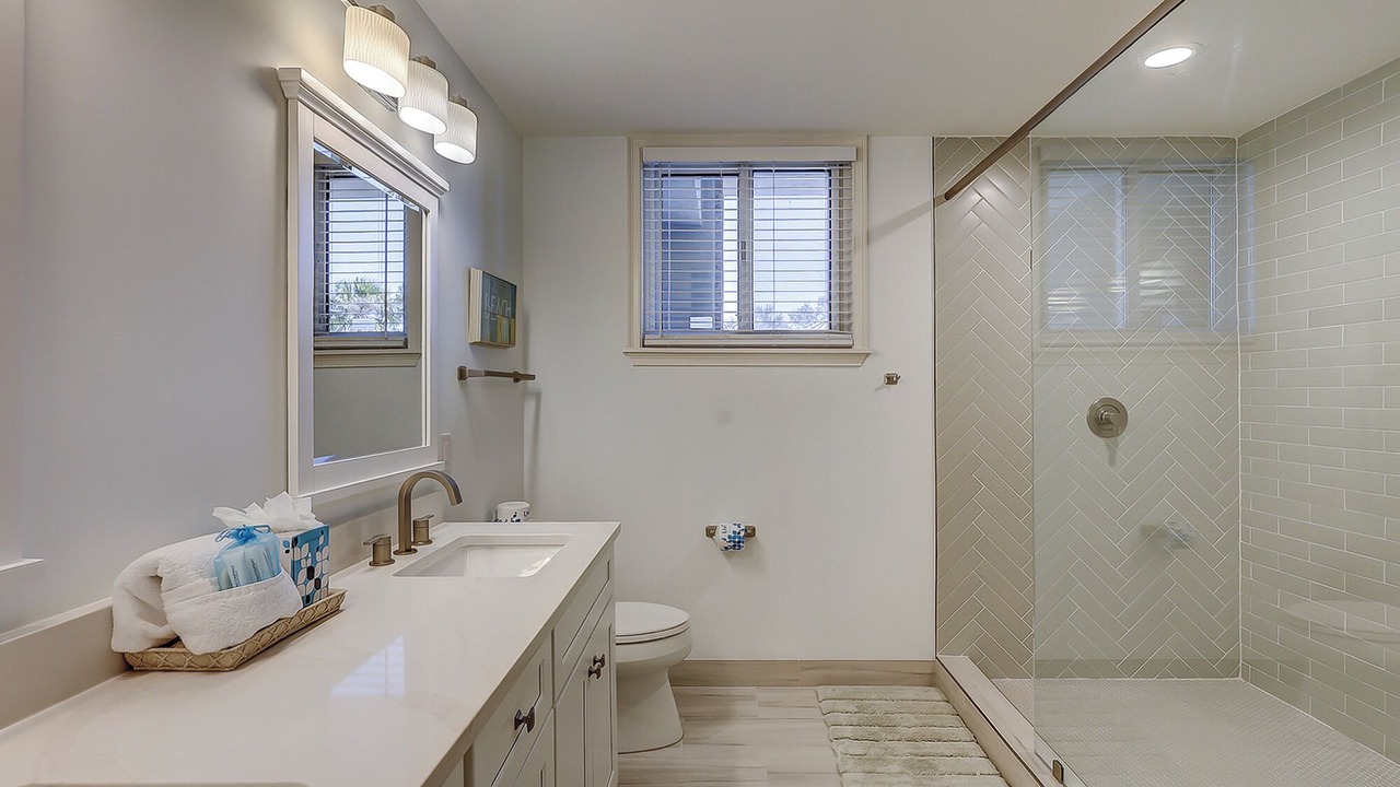 Photo of Bathroom in North Forest Beach