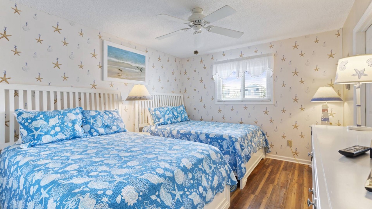 Photo of Bedroom in Surfside Beach