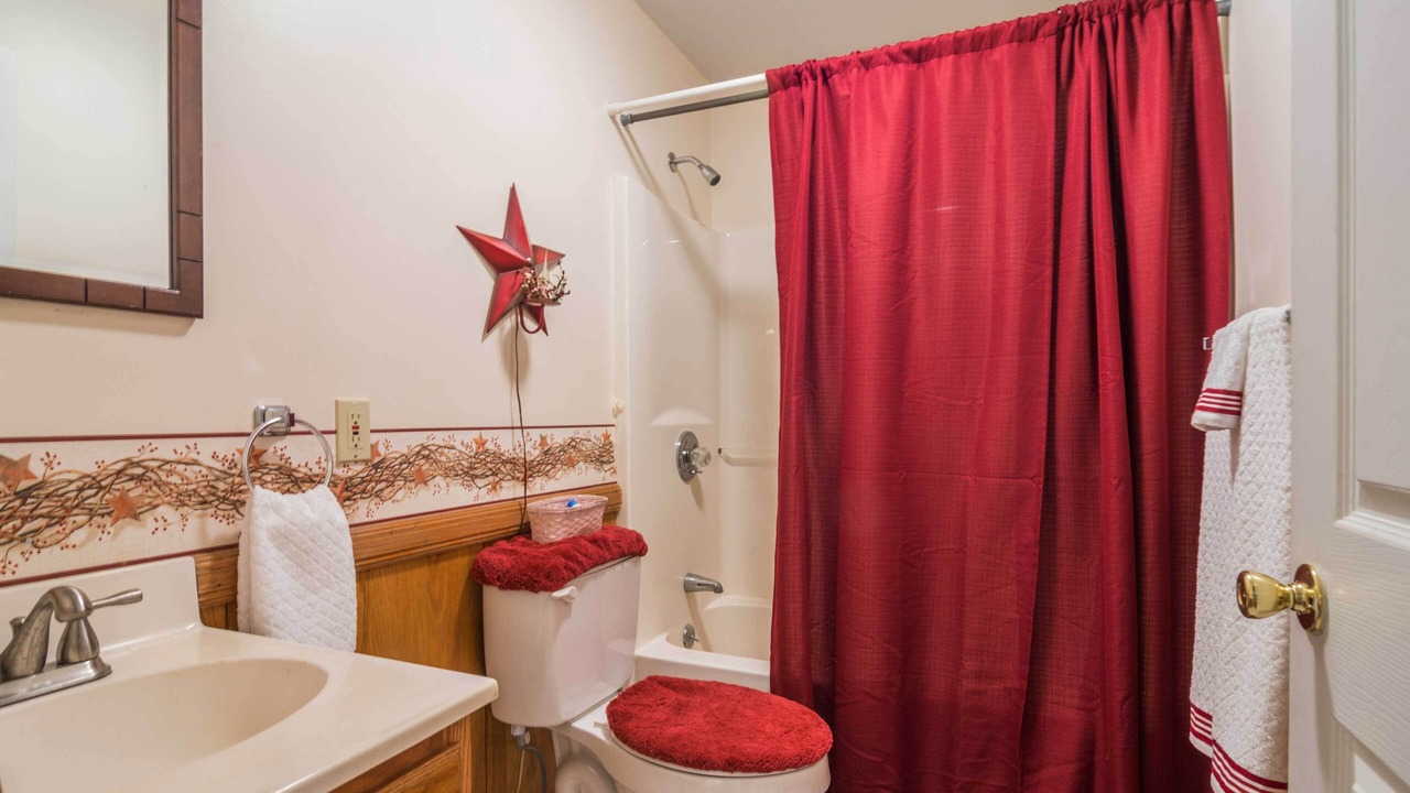 Photo of Bathroom in Petersburg