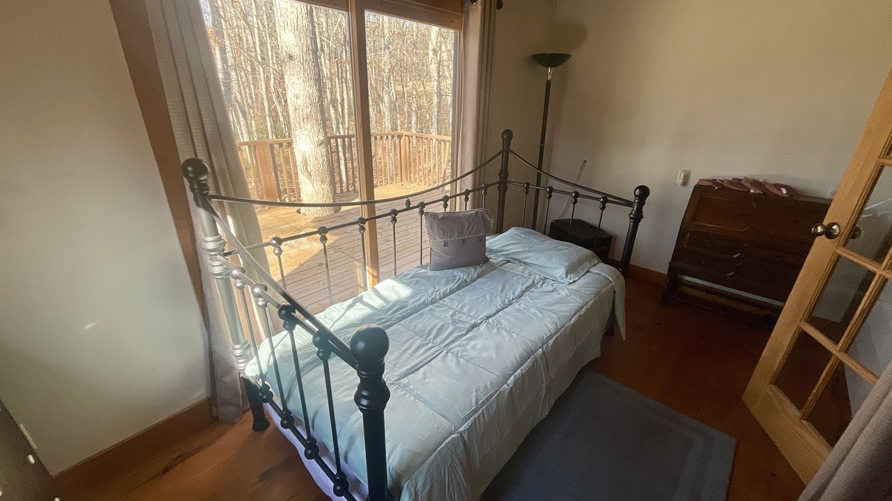 Photo of Bedroom in Spencer