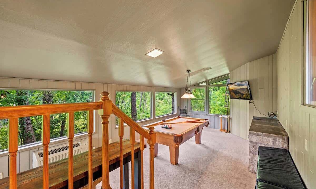 Photo of Bedroom in Chalet Village
