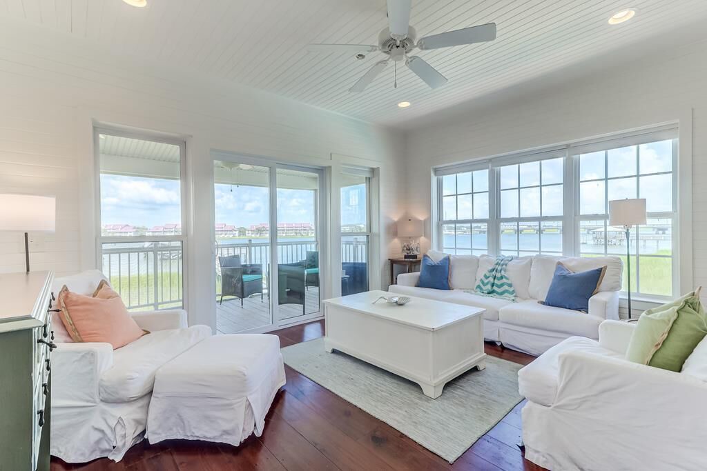 Photo of Bedroom in Waters Edge