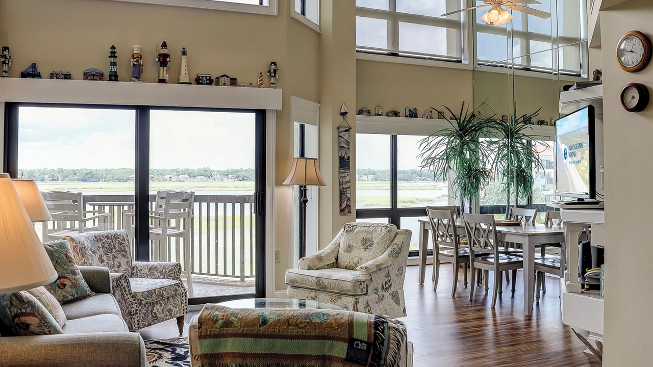 Photo of Livingroom in Palmetto Dunes