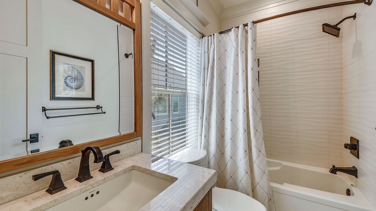 Photo of Bathroom in North Forest Beach