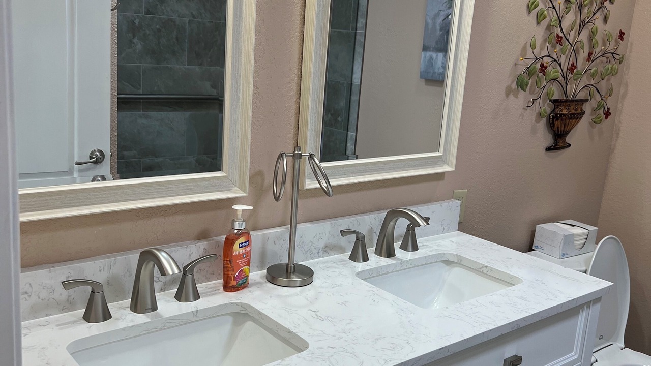 Photo of Bathroom in Pigeon Forge