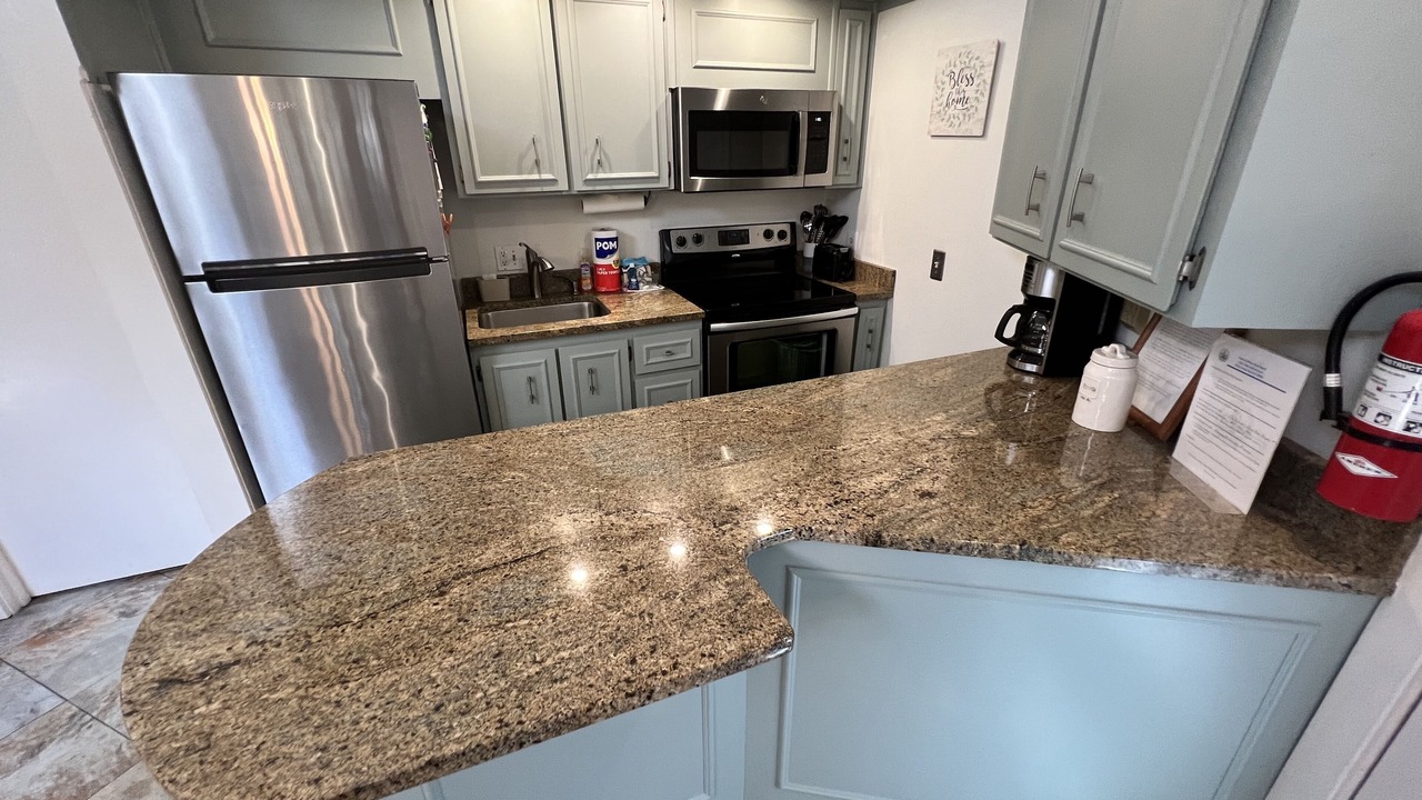 Photo of Kitchen in Night Heron