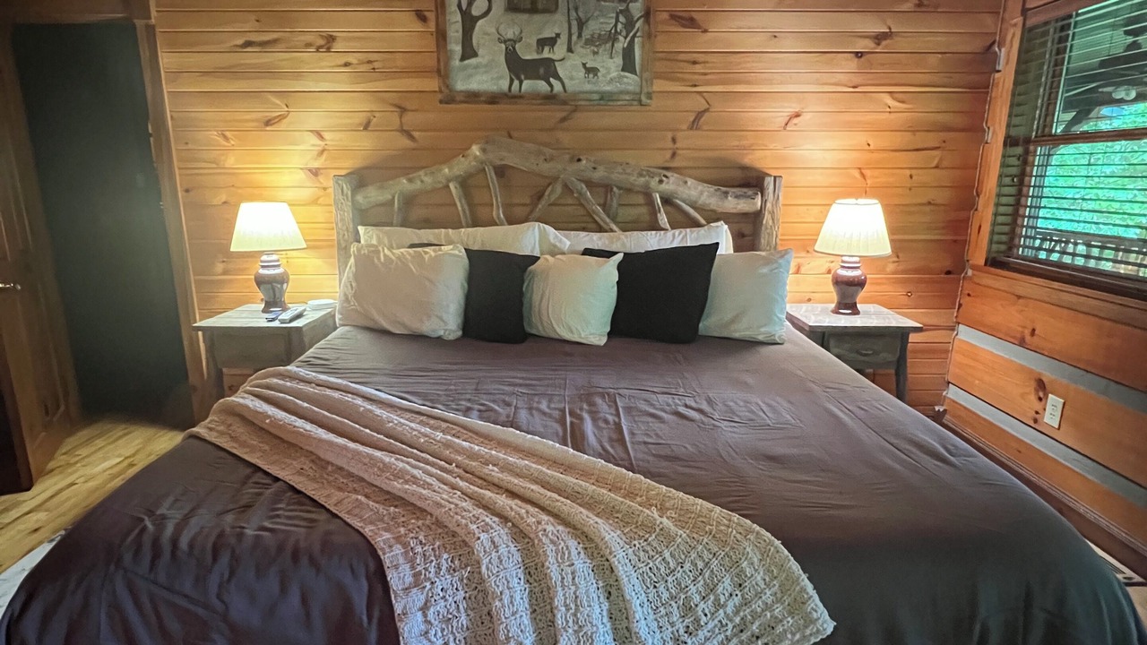 Photo of Bedroom in Bryson City