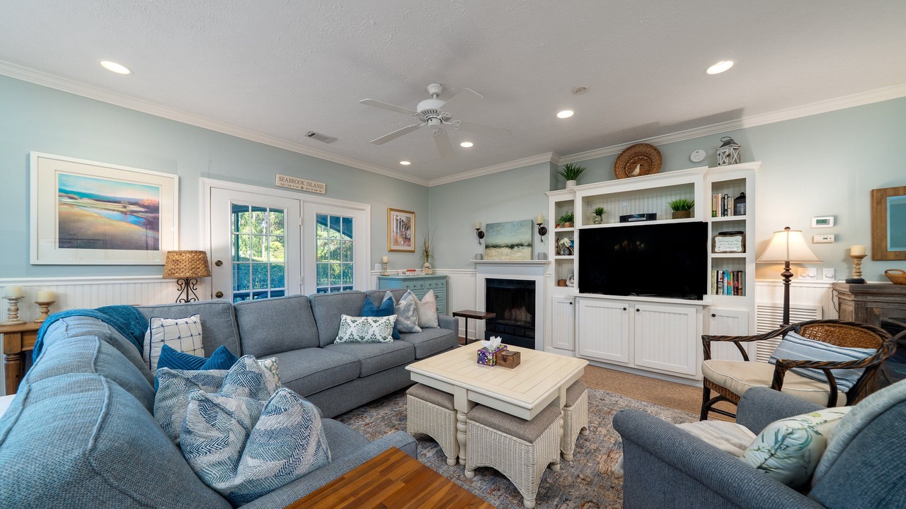 Photo of Livingroom in Seabrook Island