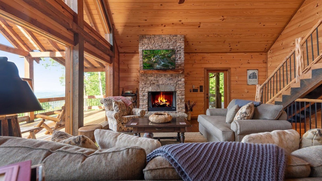 Photo of Livingroom in Raccoon Ridge