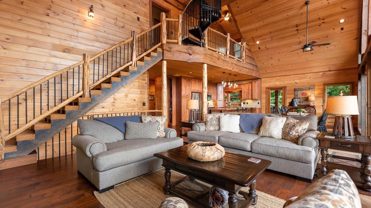 Photo of Bedroom in Raccoon Ridge