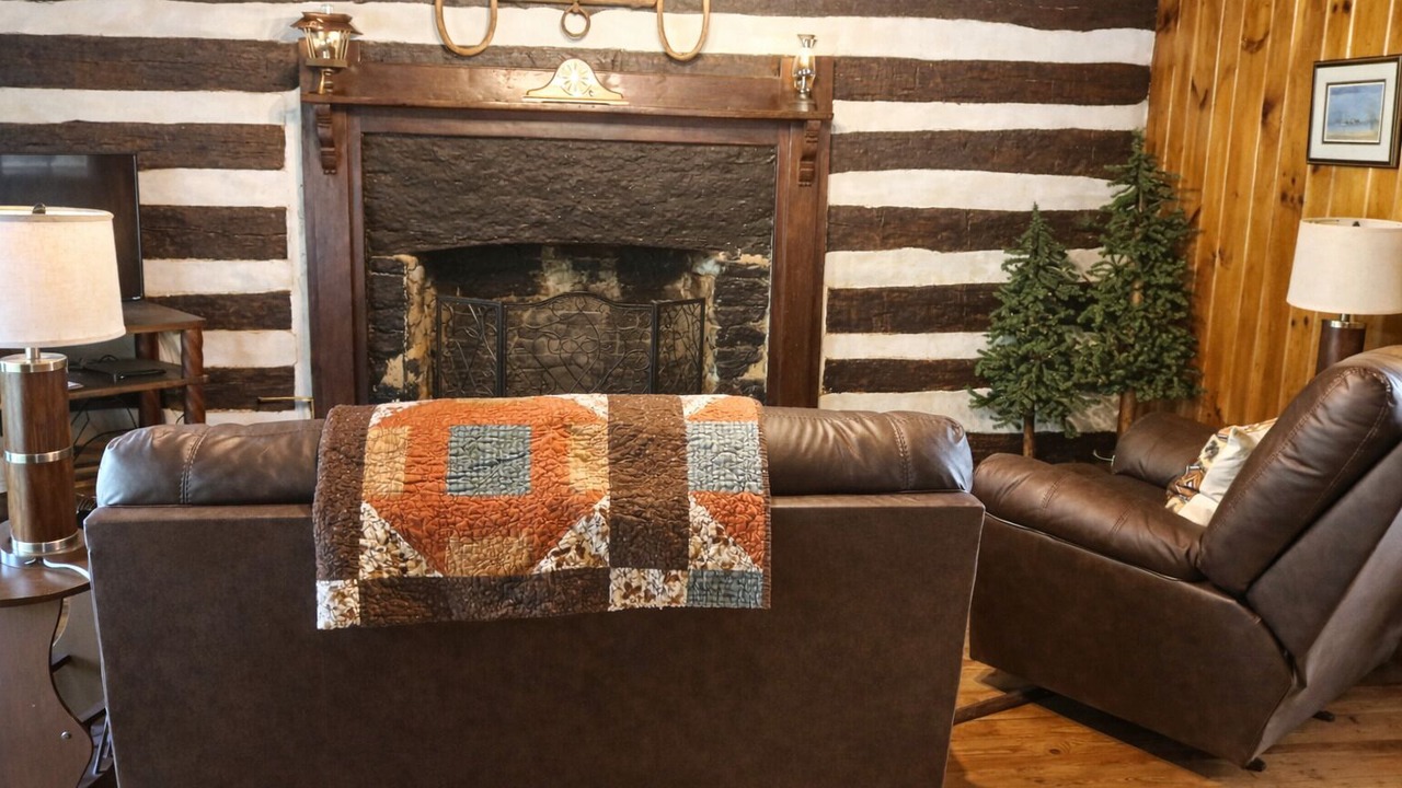 Photo of Livingroom in Lead Mines