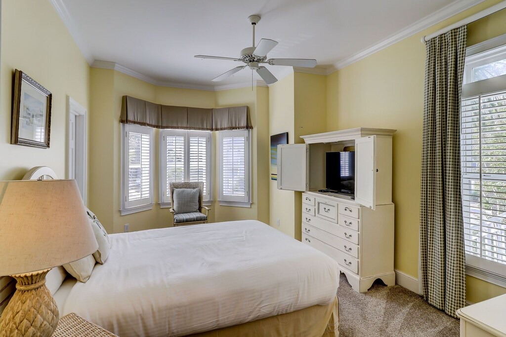Photo of Bedroom in Ocean Point