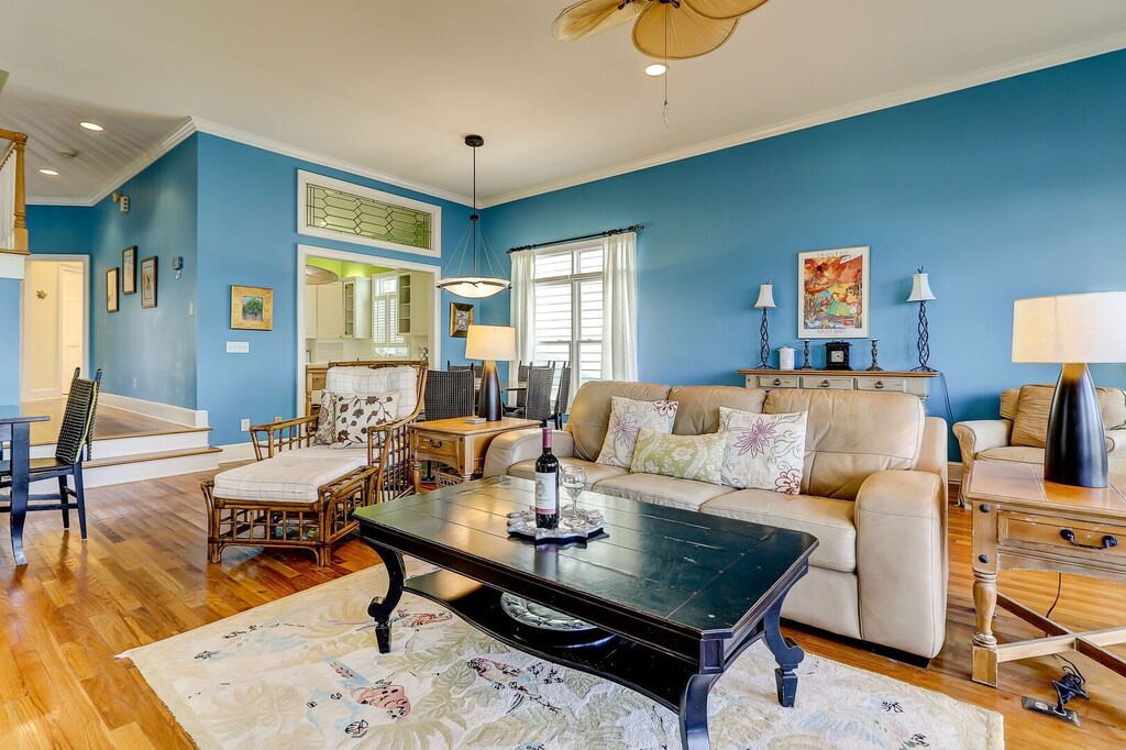 Photo of Livingroom in Ocean Point
