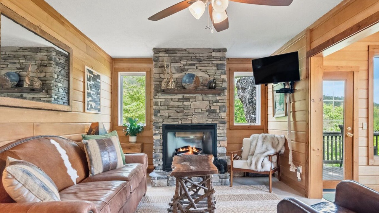 Photo of Livingroom in Banner Elk