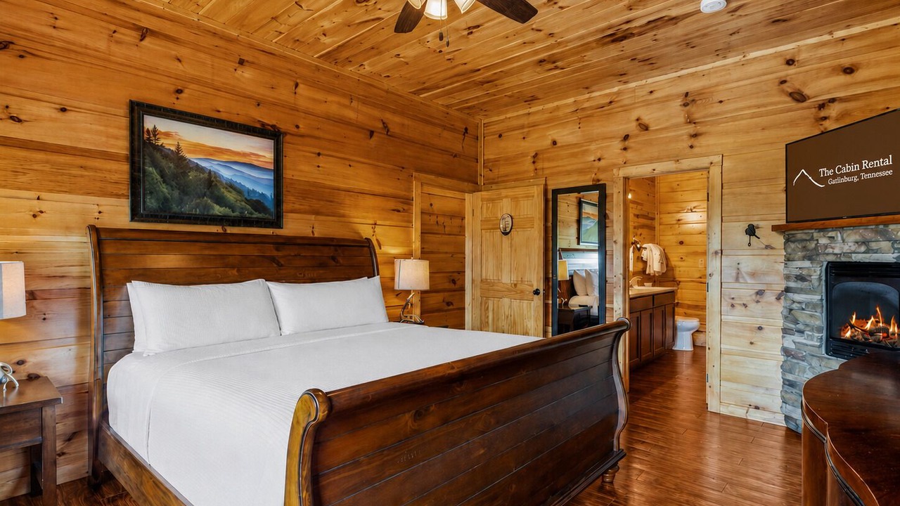 Photo of Bedroom in Pittman Center