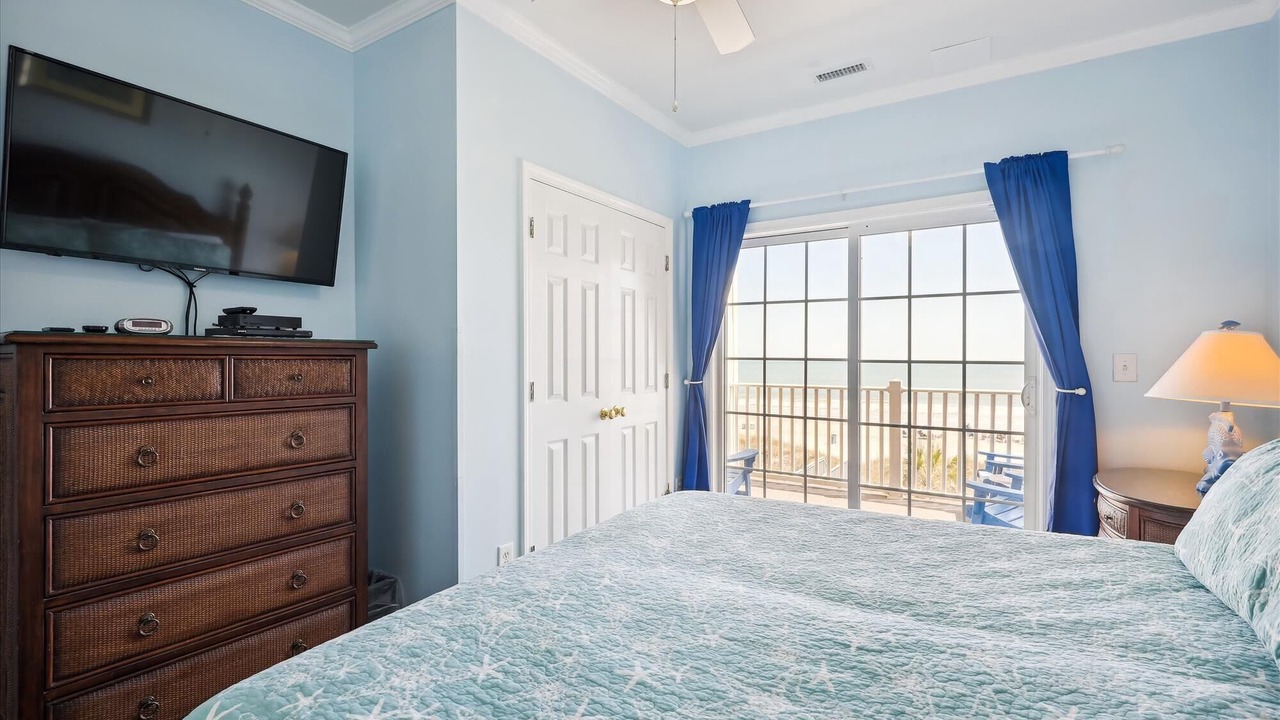 Photo of Bedroom in Ocean Drive