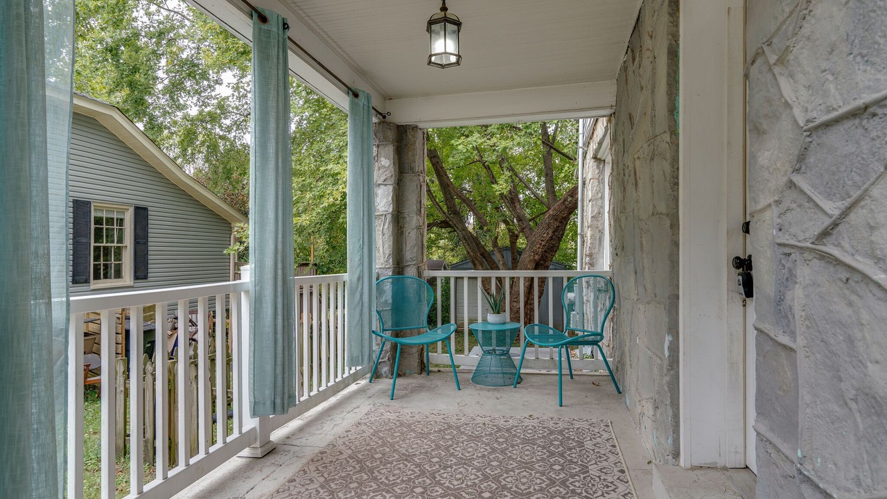Photo of Outdoor in Rolling Acres